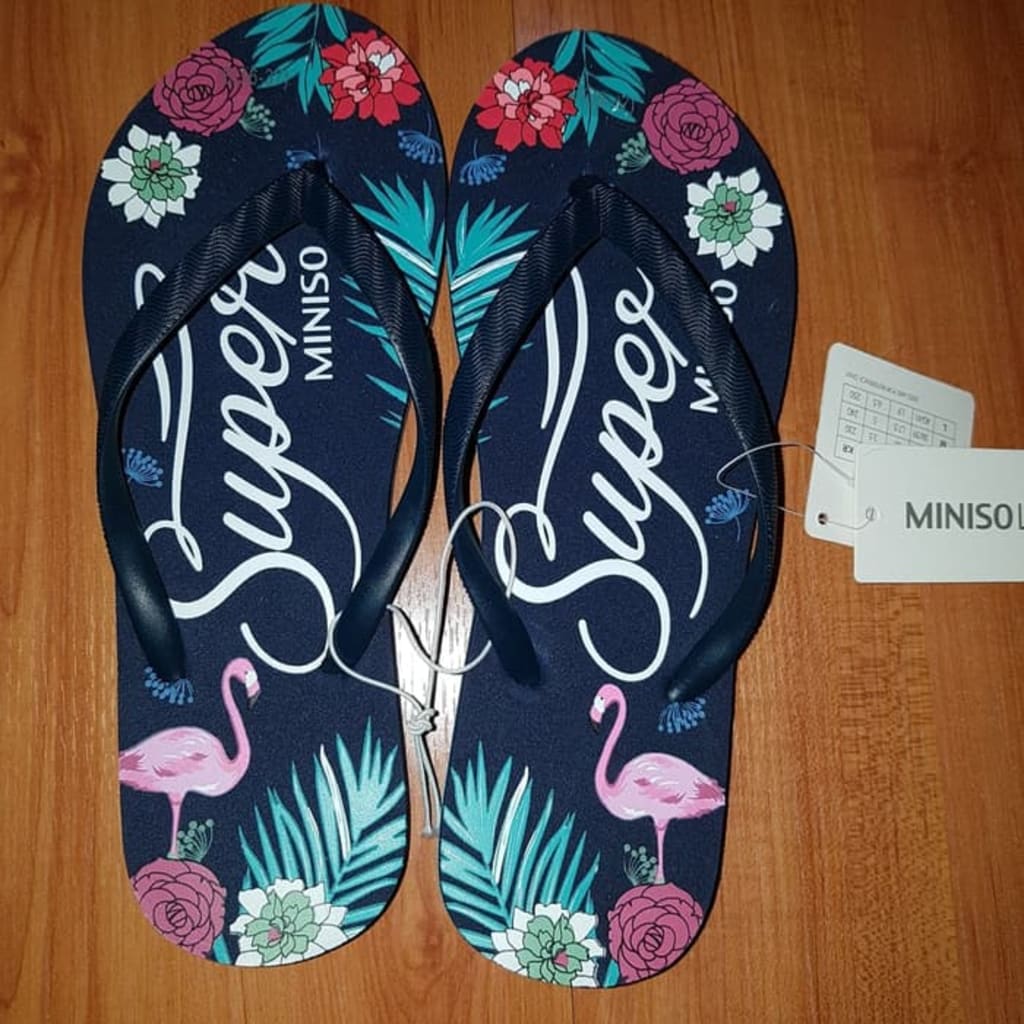 10 Sandal  Jepit  Wanita Branded yang Bagus Cantik di 