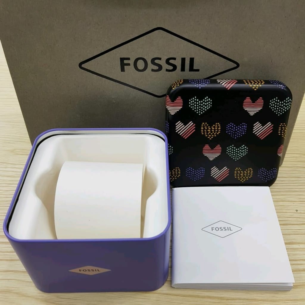 11 Jam Tangan Fossil Original Terbaru & Terbaik 2024