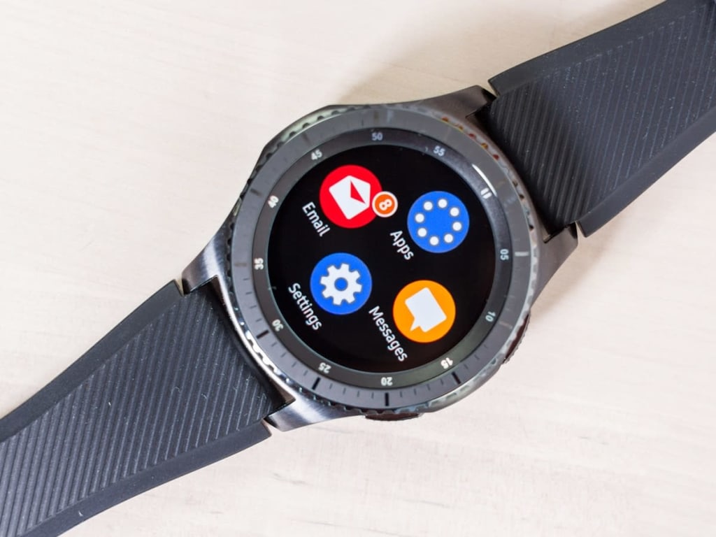 8 Smartwatch Samsung Terbaru dan Terbaik di Indonesia 2024