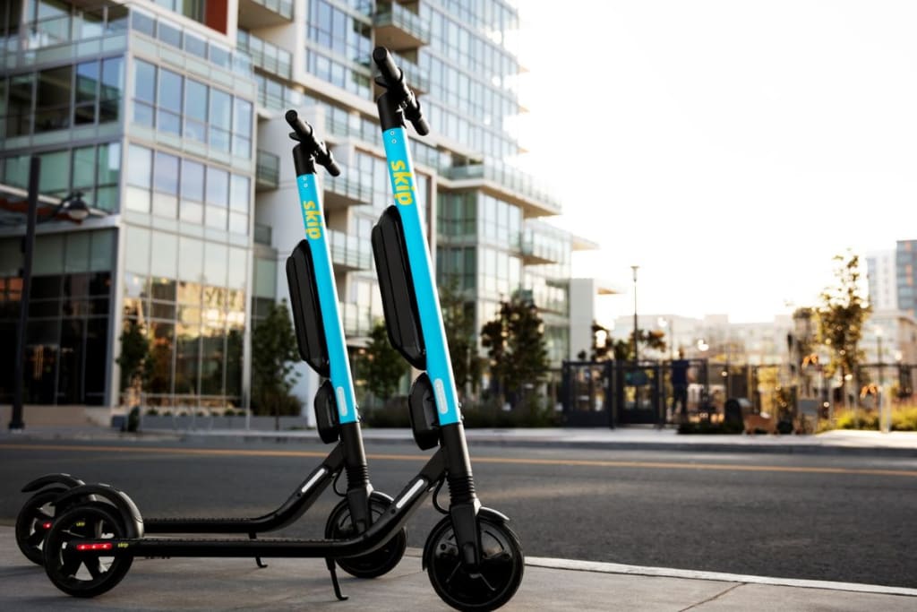 8 Rekomendasi Skuter Listrik Terbaik dan Ramah Lingkungan (Update 2024)