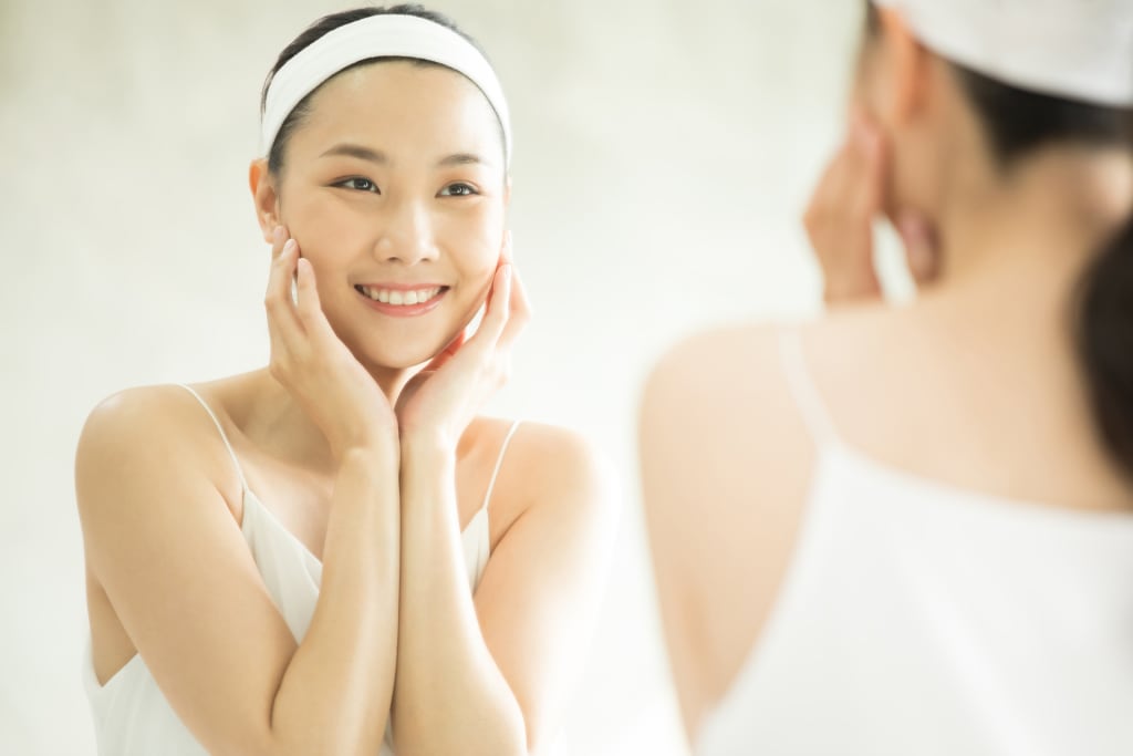 15 Rekomendasi Exfoliating Toner Terbaik 2024