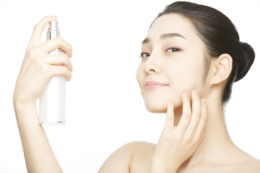 10 Rekomendasi Toner untuk Kulit Kombinasi 2024