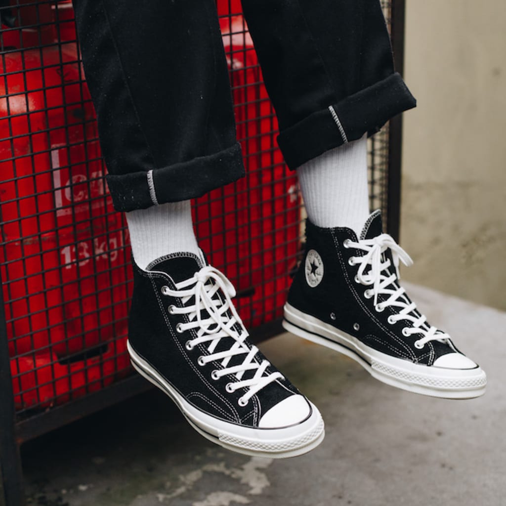 review sepatu converse