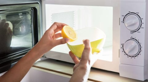17 Rekomendasi Merk Microwave Low Watt Terbaik (update 2022)