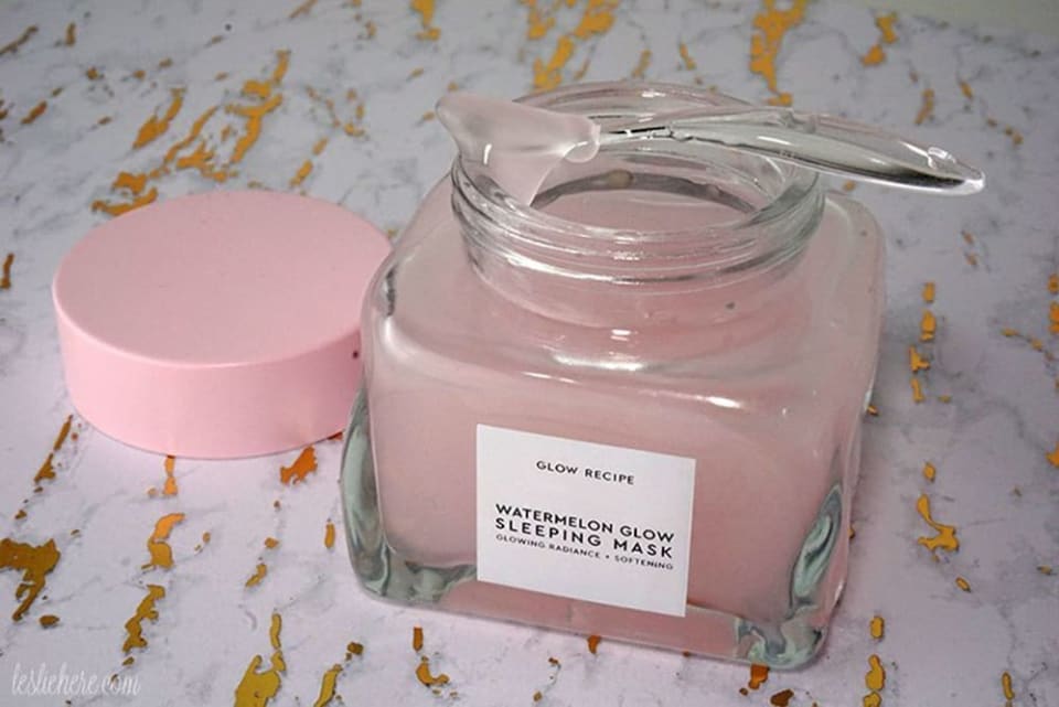 15 Merk Sleeping Mask Bagus dan Terbaik 2024