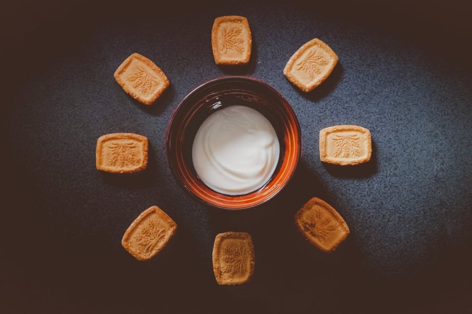 10 Yogurt Plain Terbaik yang Enak di Indonesia (Update 2024)