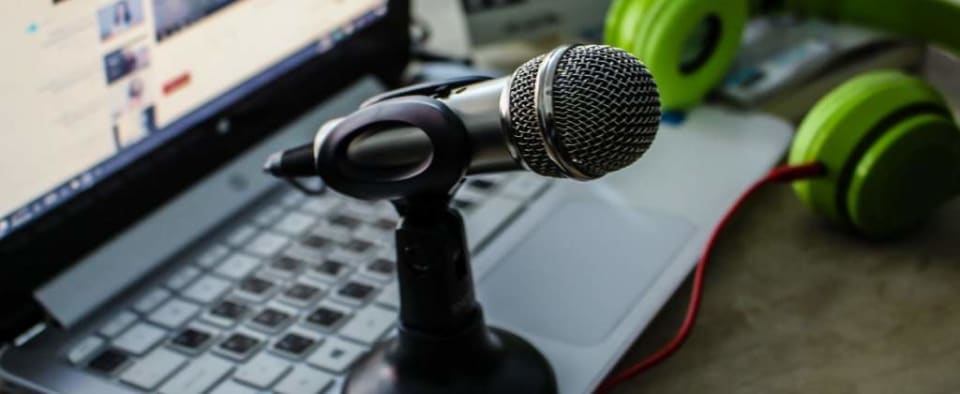 10 Rekomendasi Microphone Terbaik 2022 untuk Para Youtuber