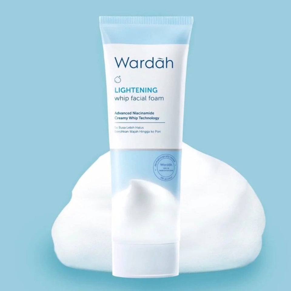 Wardah Lightening Whip Facial Foam Harga & Review / Ulasan
