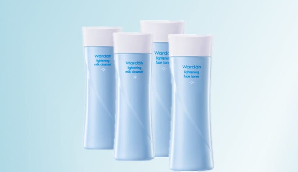 Wardah Lightening Milk Cleanser Harga & Review / Ulasan  