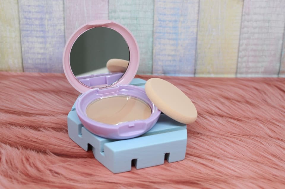 14 Review Foundation yang Bagus & Terbaik 2023