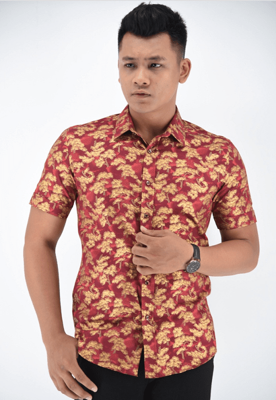 15 Red Clothes for Men to Buy this Chinese New Year in Malaysia 2023
