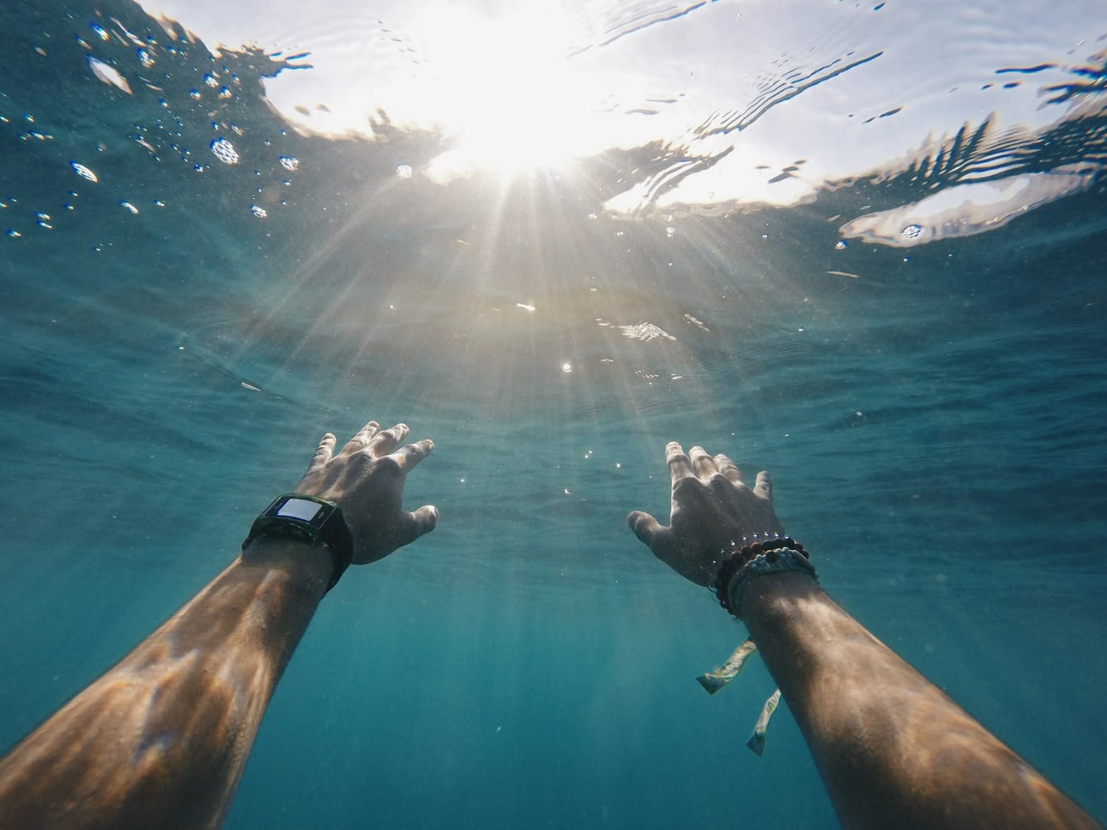 best-smartwatch-swimming-malaysia.jpeg