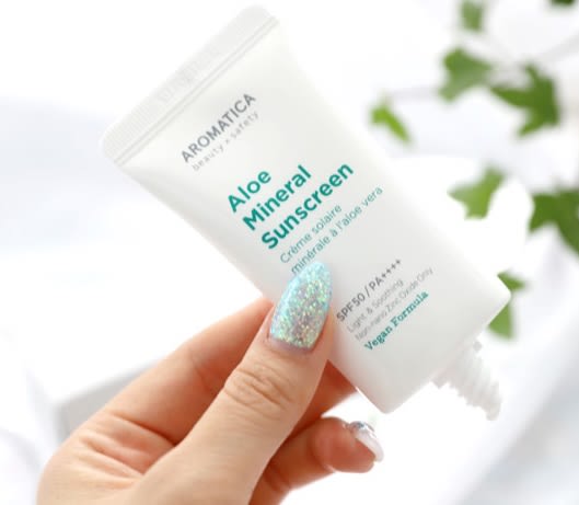 aromatica aloe mineral sunscreen spf 50