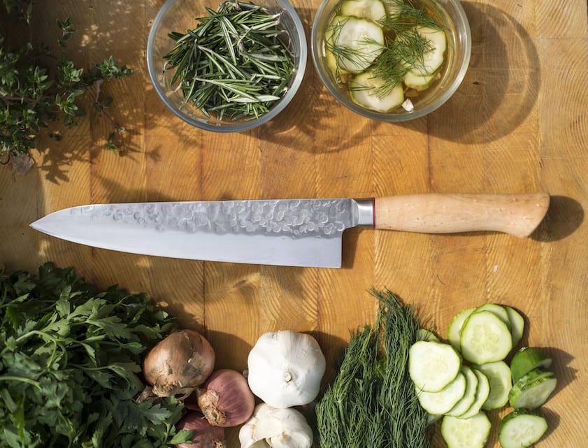 professional-vs-home-kitchen-knife