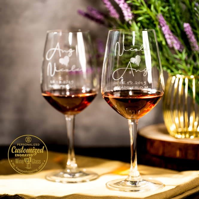 Premium Wine Glass Personalized Engrave