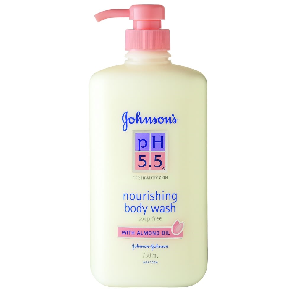 Johnson's pH 5.5 Body Wash Almond Oil