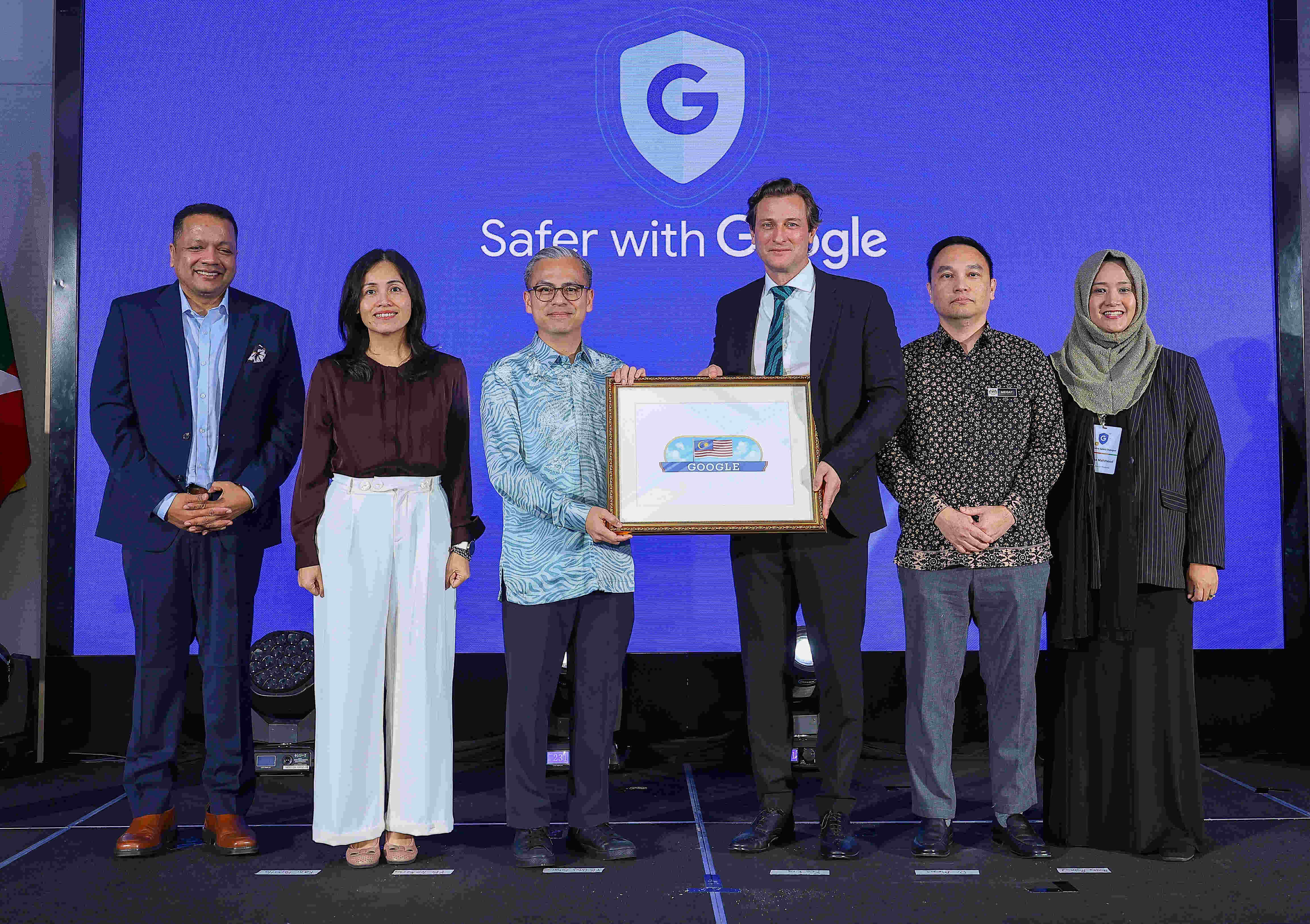Google Play Protect Upgrade Blocks Scam Apps in Malaysia