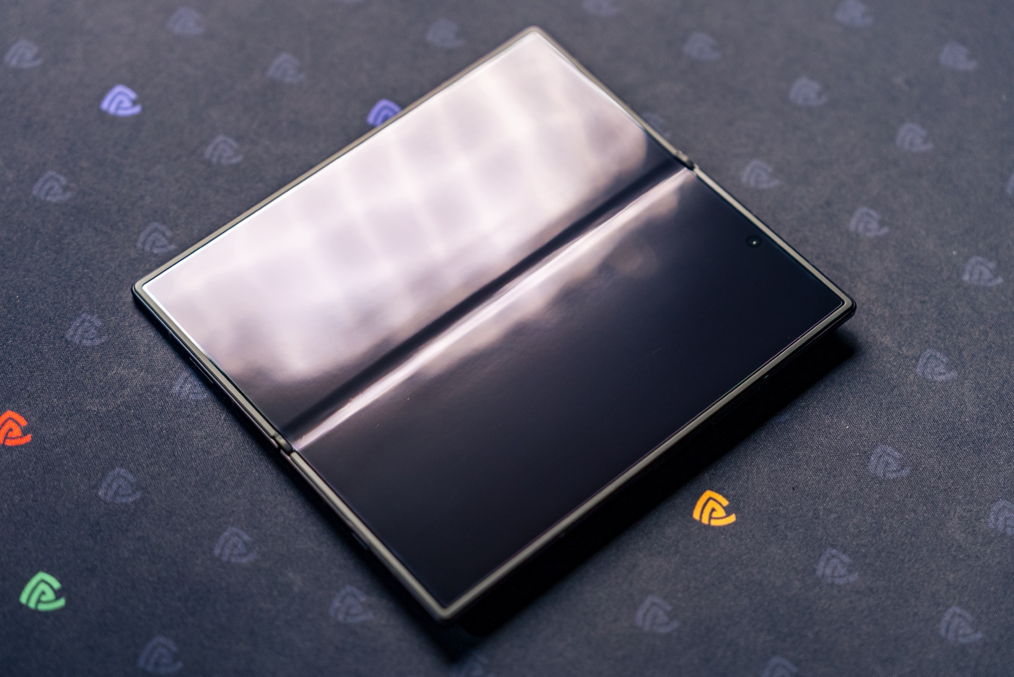 The crease on the Galaxy Z Fold8 Ultra, open flat under raking light