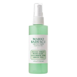Best soothing face mist with green tea and aloe vera