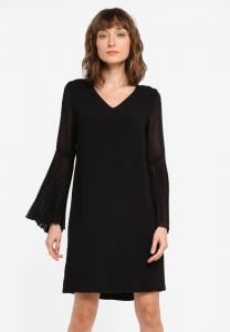 Best pattern-free black tunic dress