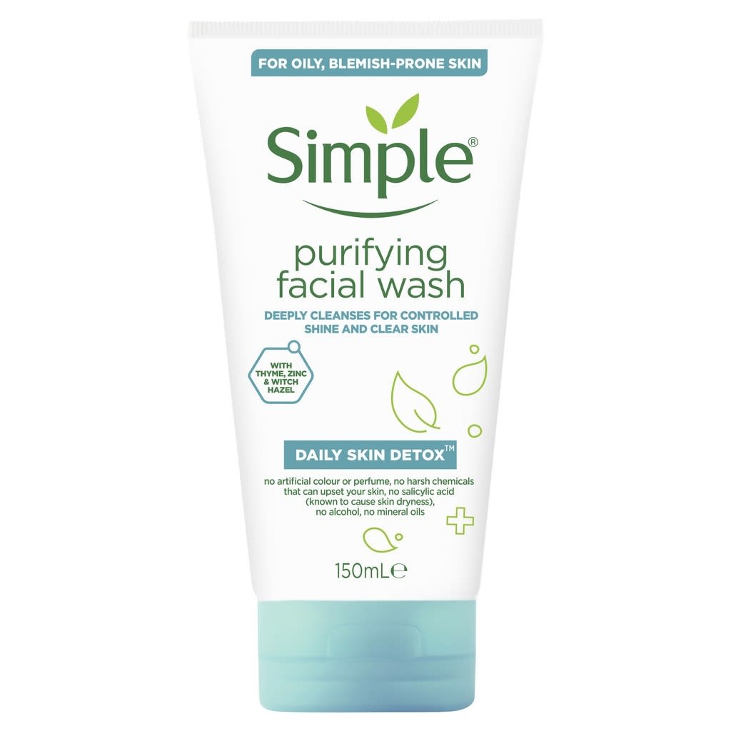SIMPLE Daily Skin Detox Purifying Facial Wash
