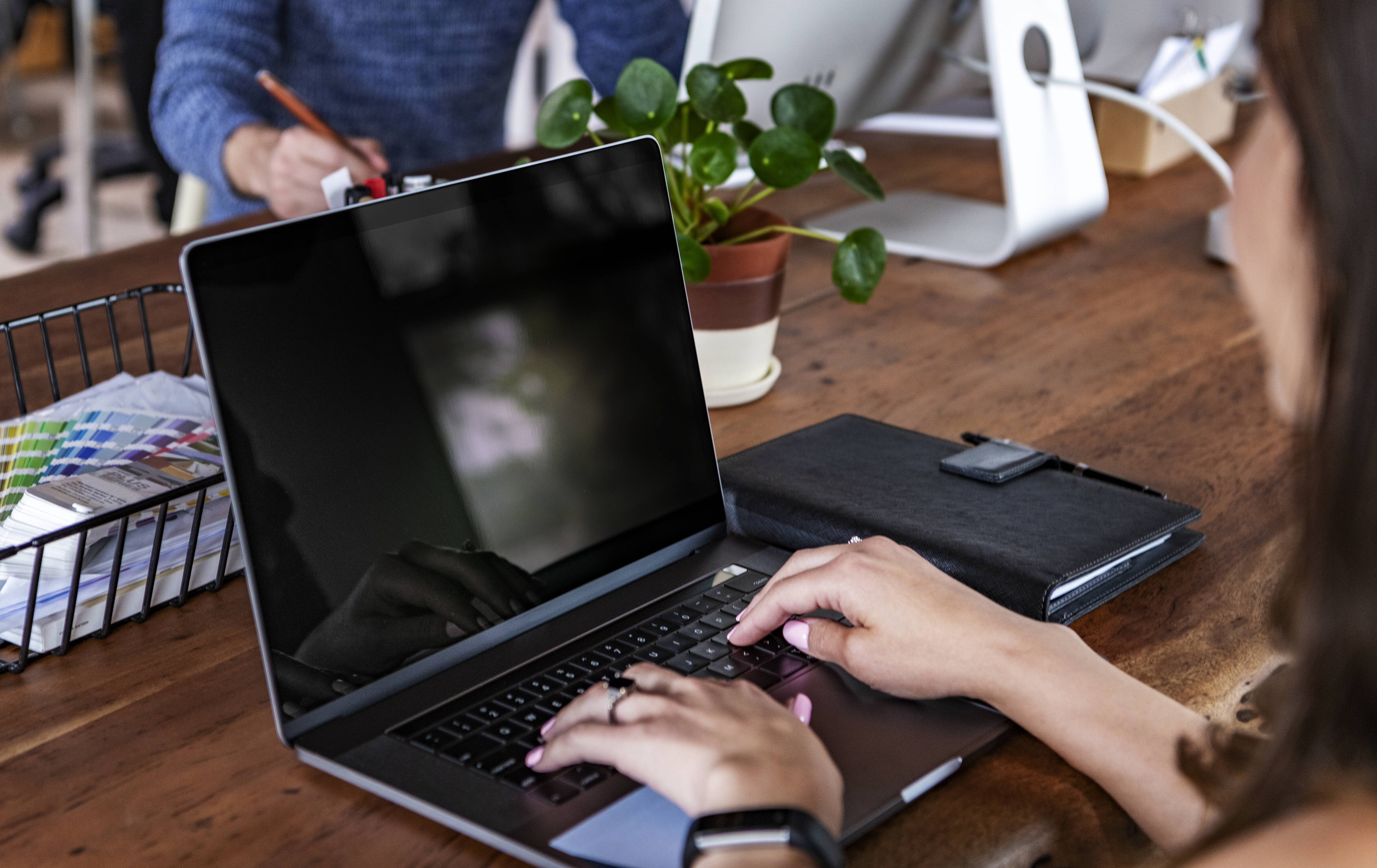 laptop untuk kerja terbaik