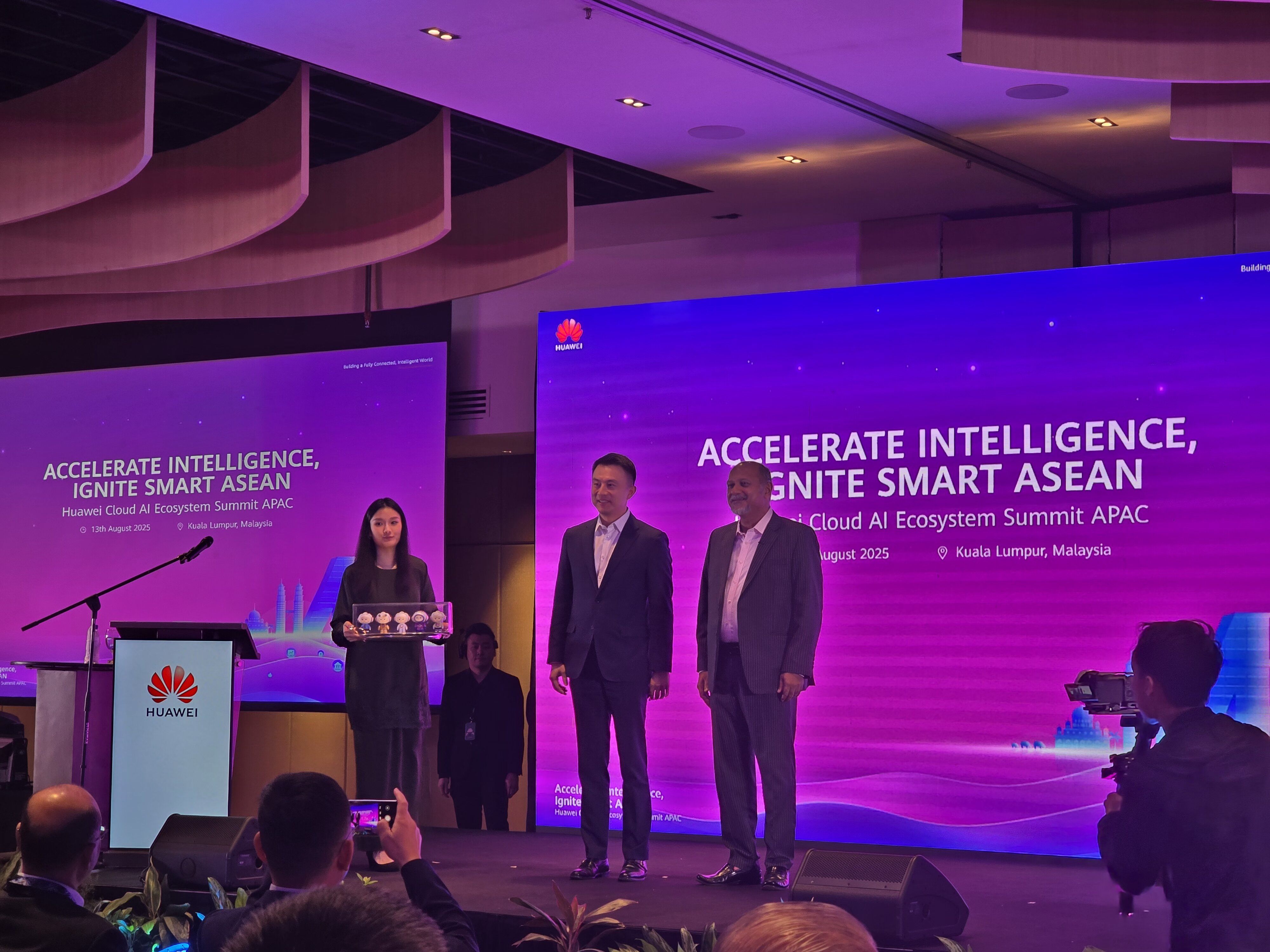 Huawei Cloud Summit