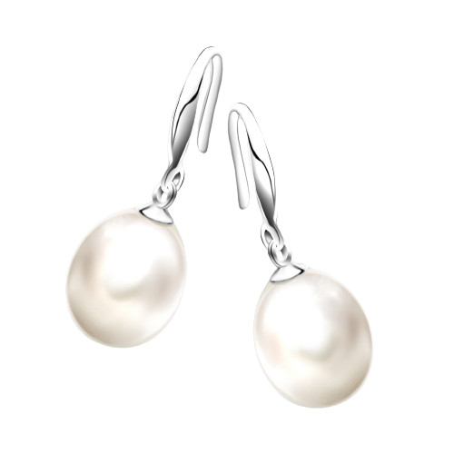 TAKA Jewellery Lustre Pearl Earrings