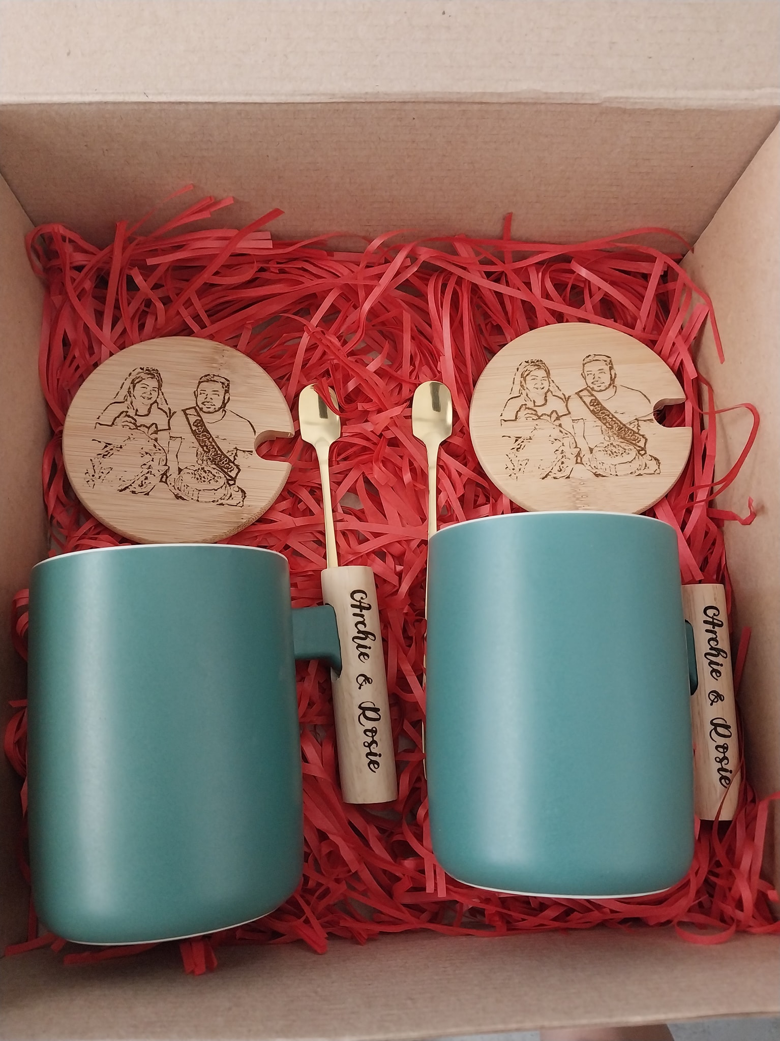 Personalized Couple Mug Gift Set