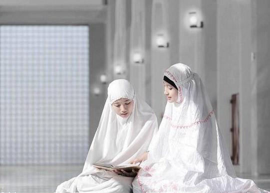 Mukena Terbaru yang Cantik untuk Wanita Muslimah Indonesia