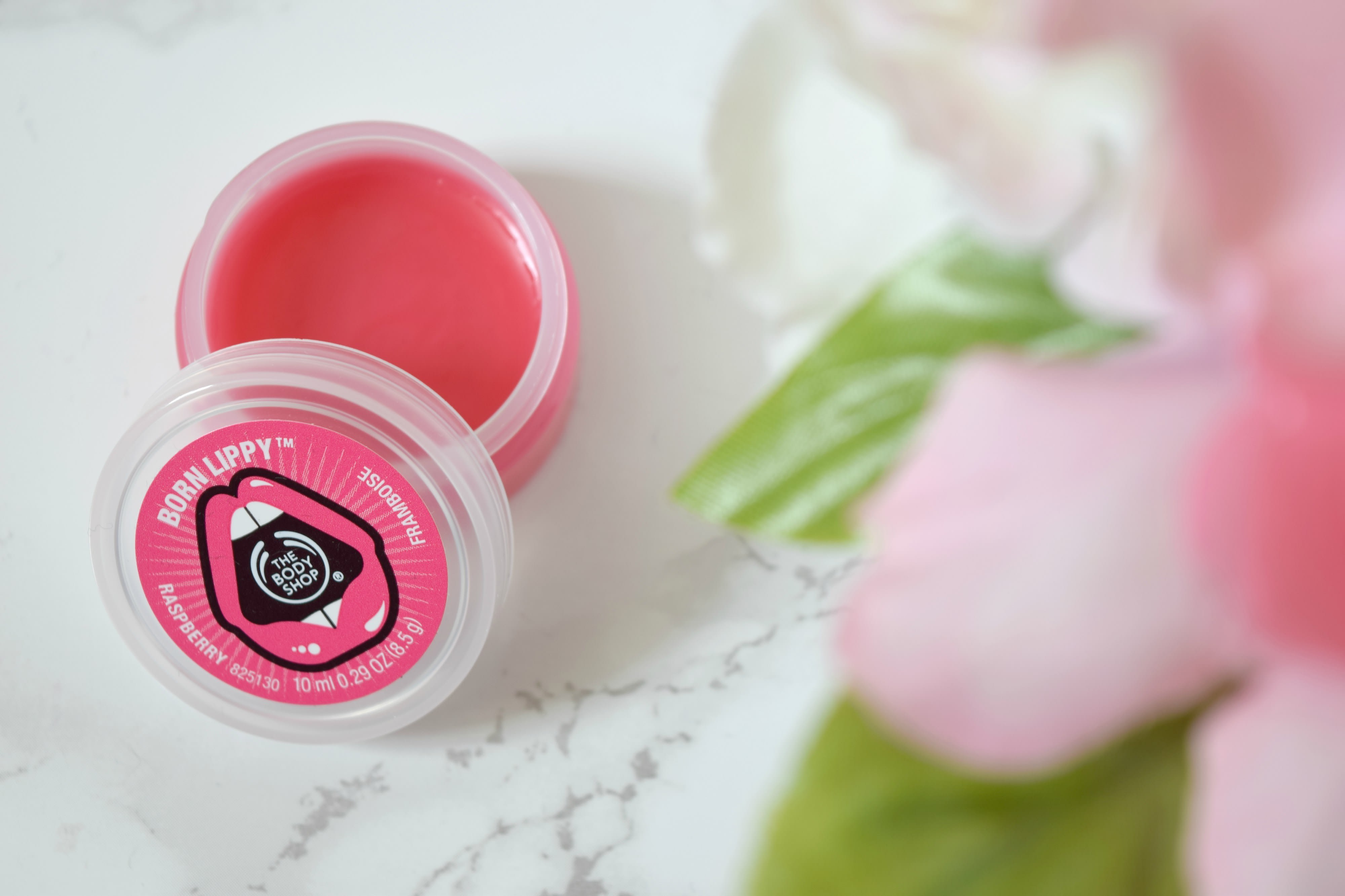 Bibir Jadi Lembab & Pink Merona dengan 10 Lip BalmButter The Body Shop Pilihan Ini.jpg