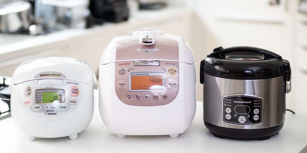 rice cooker, magic jar, magic com.jpg Perbedaan Rice Cooker, Magic Jar, dan Magic Com