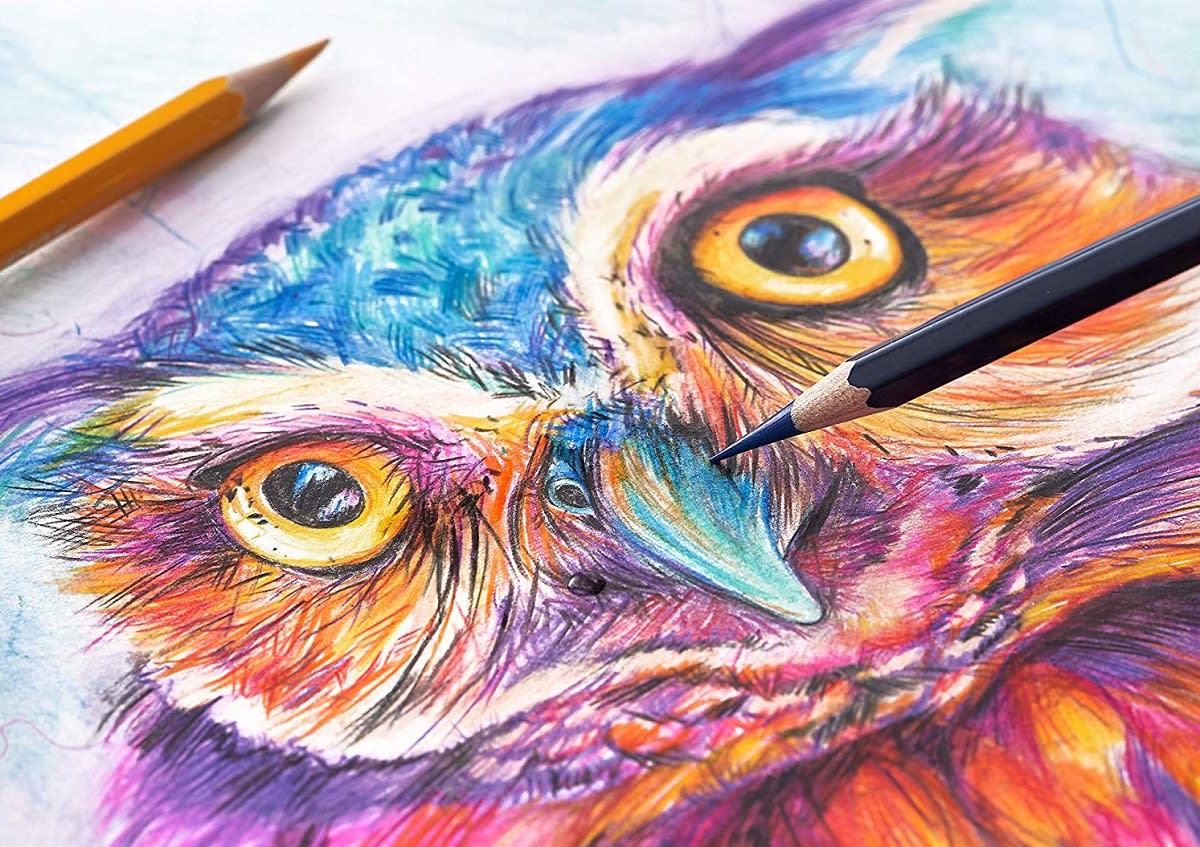 8 Pensil Warna Watercolor yang Bagus di Indonesia 2022
