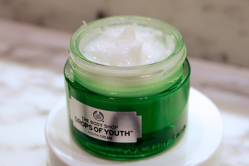 The Body Shop Drops of Youth Cream-5