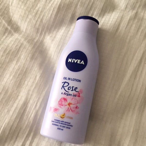 Nivea Sensational Body Lotion Rose And Argan Oil Harga And Review Ulasan Terbaik Di Indonesia 2024