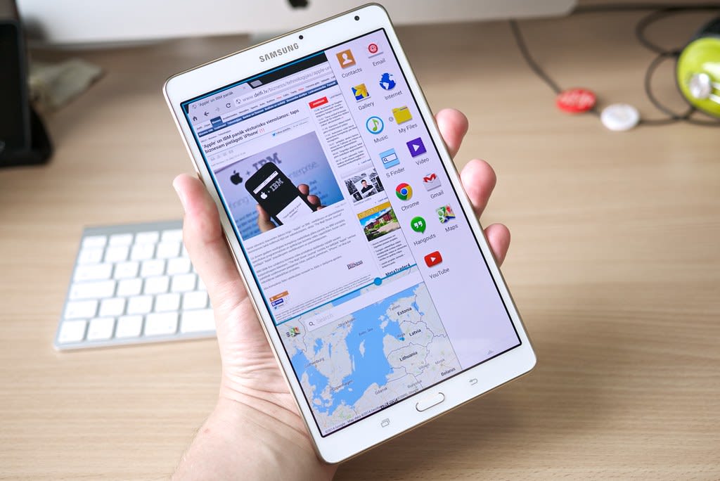 Internetan dengan tablet Samsung
