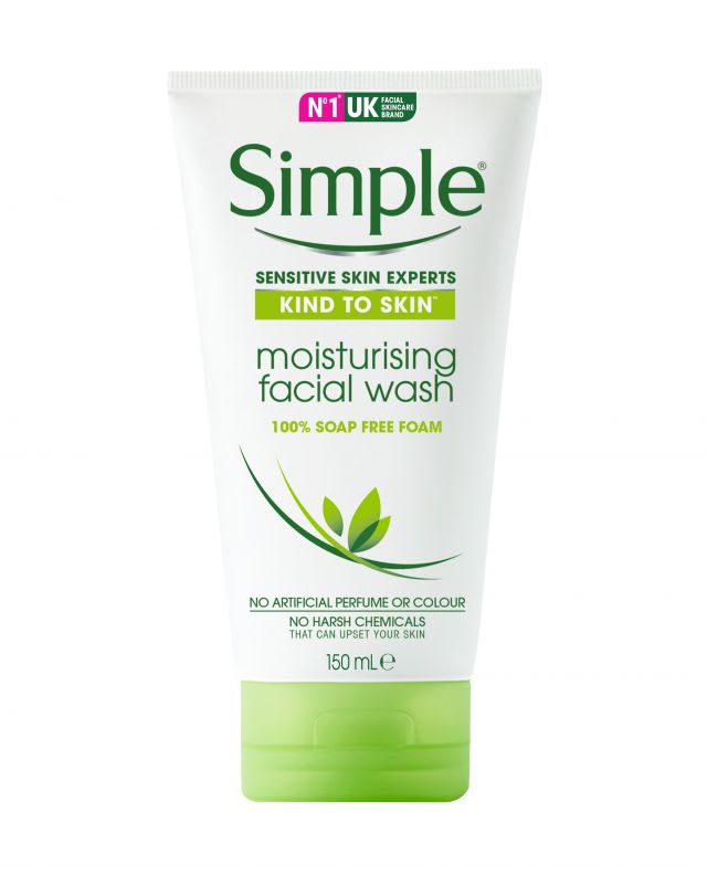 Simple Moisturizing Facial  Wash_1