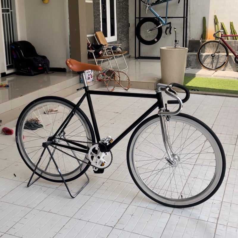 sepeda fixie klasik yang bagus