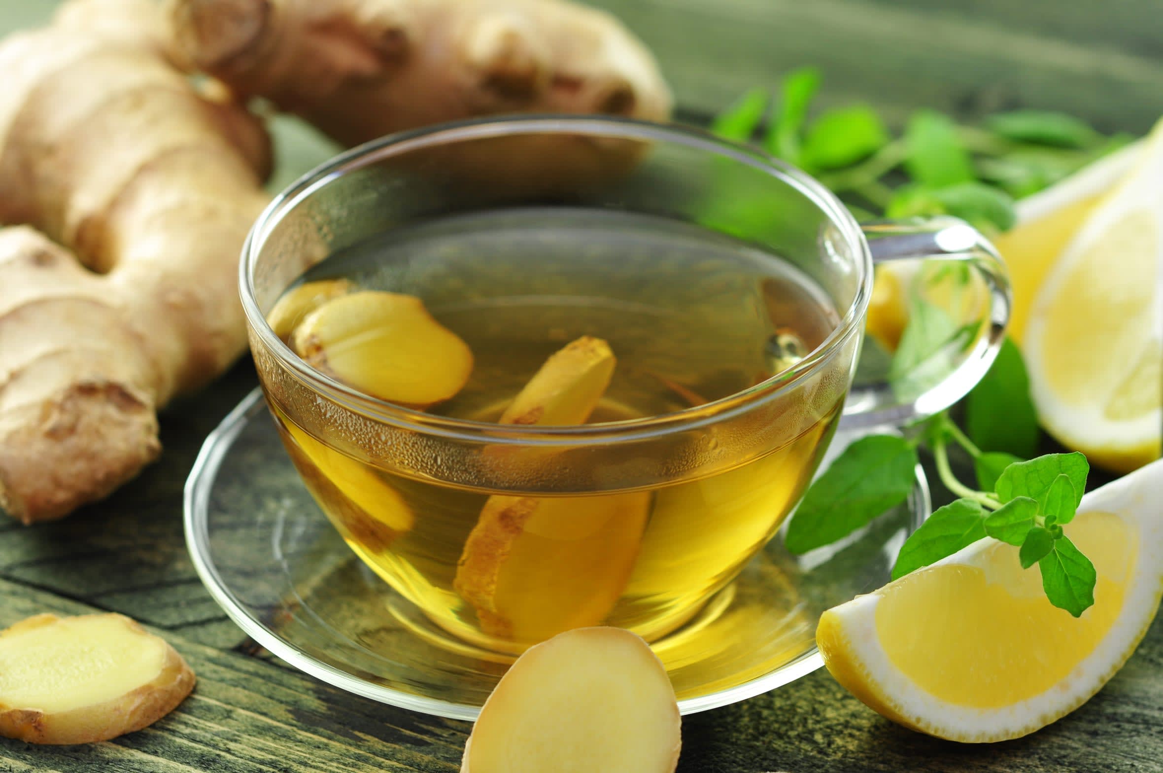 Имбирь для здоровья после 60. Занжабил Чой. Ginger Tea (имбирный чай. Зеленый чай лимон с имбирем. Имбирный лимонник чай.