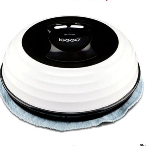 iGGOO Mopping and Cleaning Robot -1