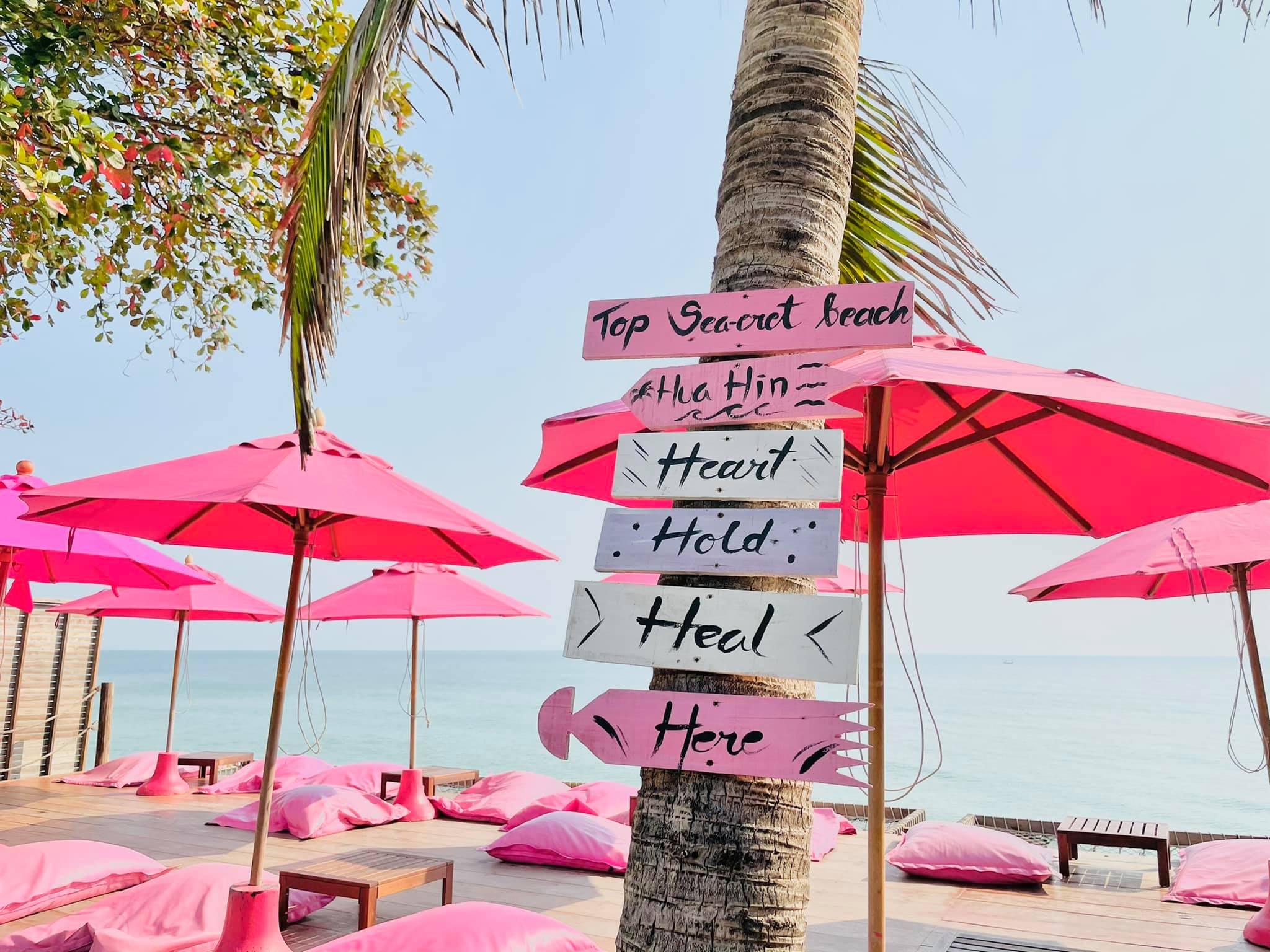 รีวิวสินค้า คาเฟ่หัวหิน Top Seacret Beach Cafe พร้อมราคาที่ดีที่สุดใน ...