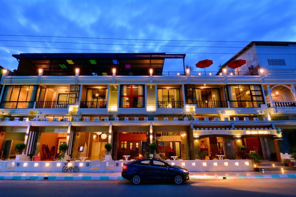 De Sea Almond Hotel เดอ ซี อัลมอนด์ โฮเทล