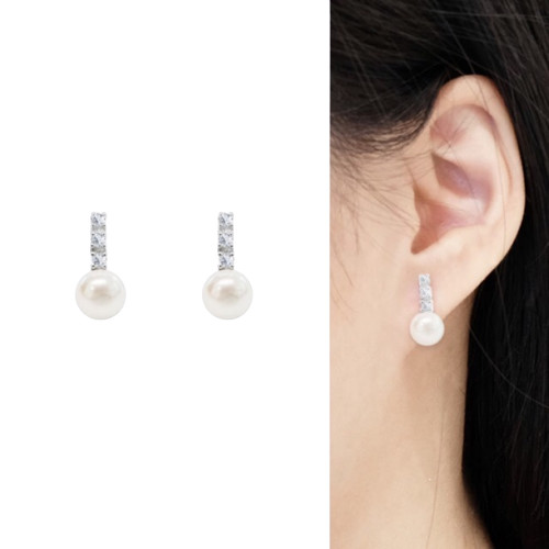 ต่างหูมุกน้ำจืด รุ่น Tiny Diamond Pearl Earring